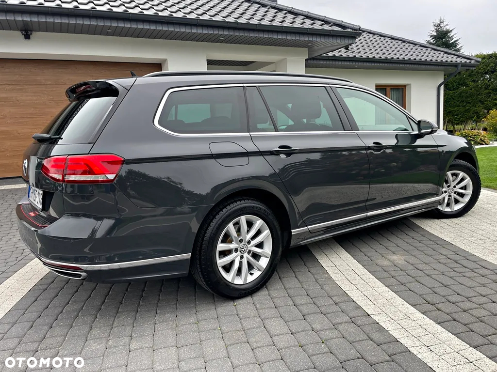 Volkswagen Passat Variant 1.6 TDI (BlueMotion Technology) Comfortline - 18