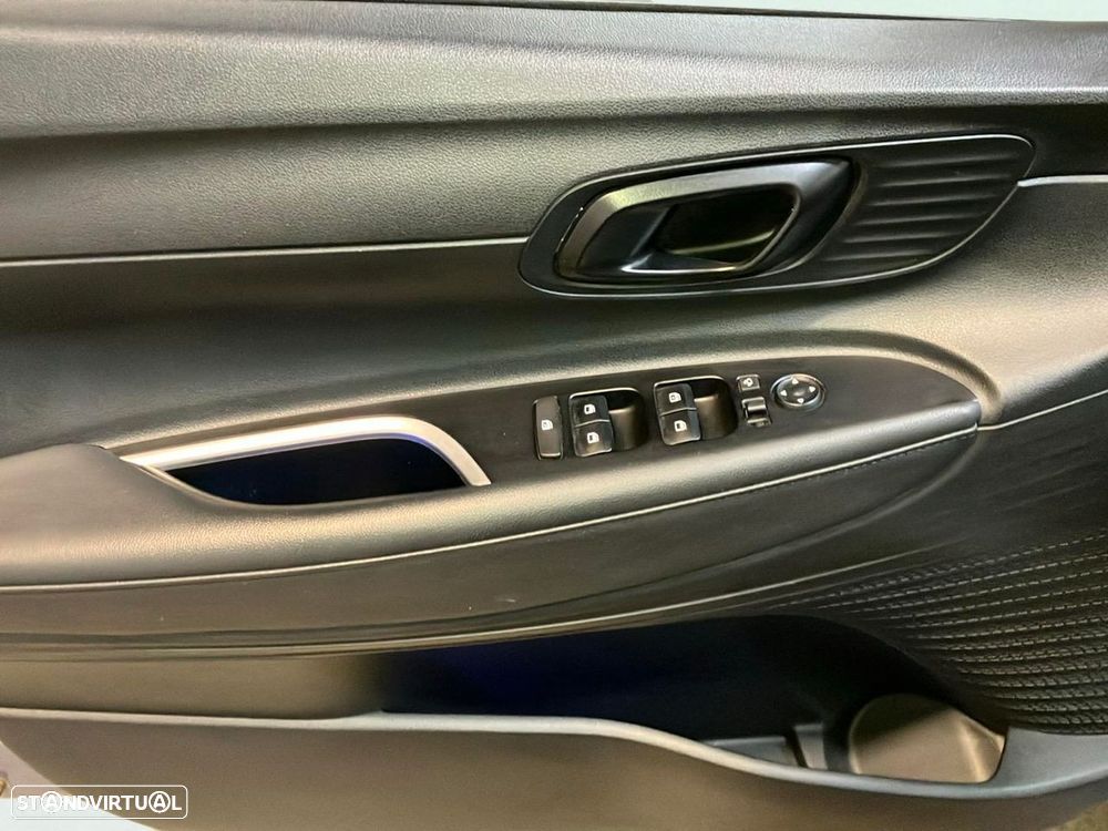 Hyundai i20 1.0 T-GDI Style Plus - 21