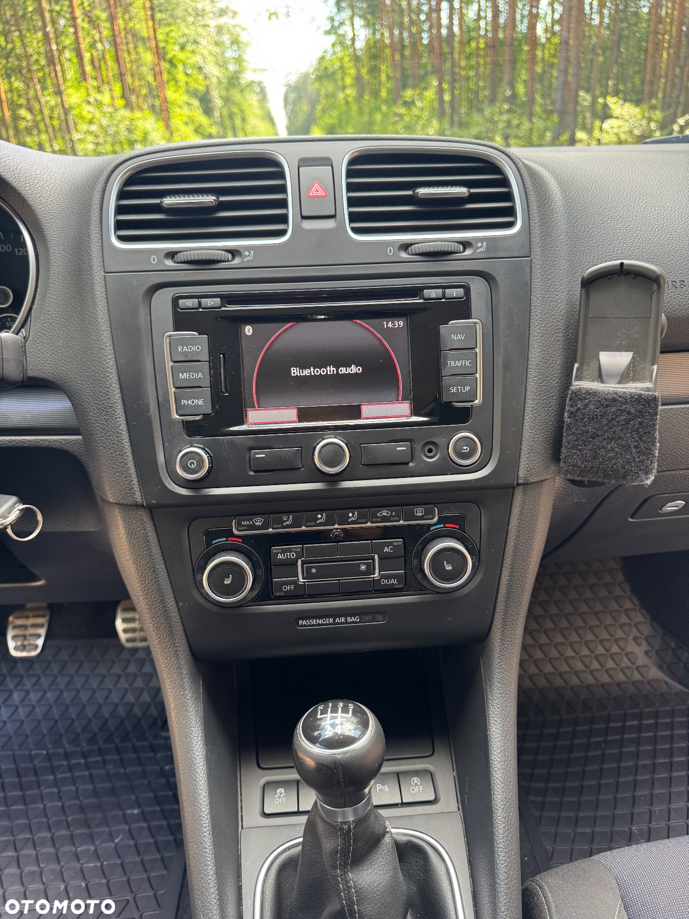 Volkswagen Golf - 16