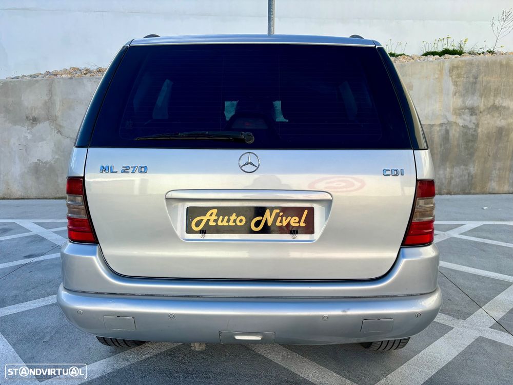 Mercedes-Benz ML 270 - 16