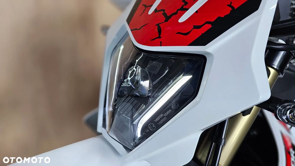 QJMOTOR COV 125X - 10