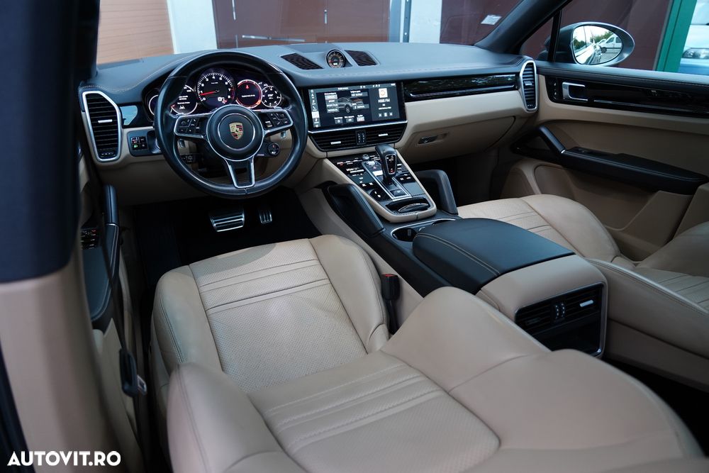 Porsche Cayenne Coupe S Tiptronic S Platinum Edition - 20