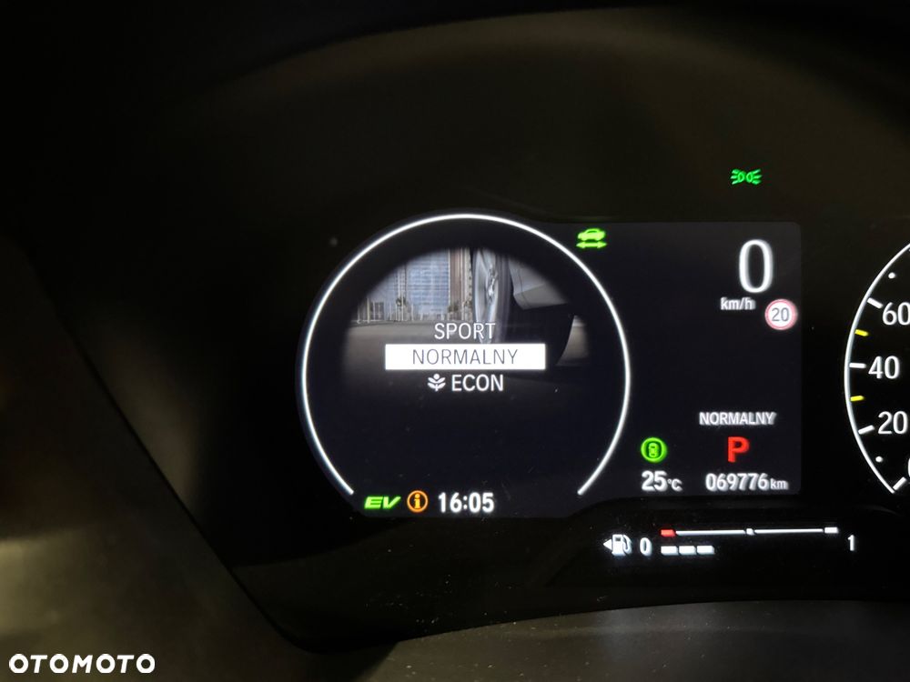 Honda HR-V 1.5 i-MMD Advance CVT - 24