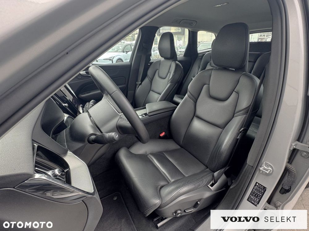 Volvo XC 60 - 26