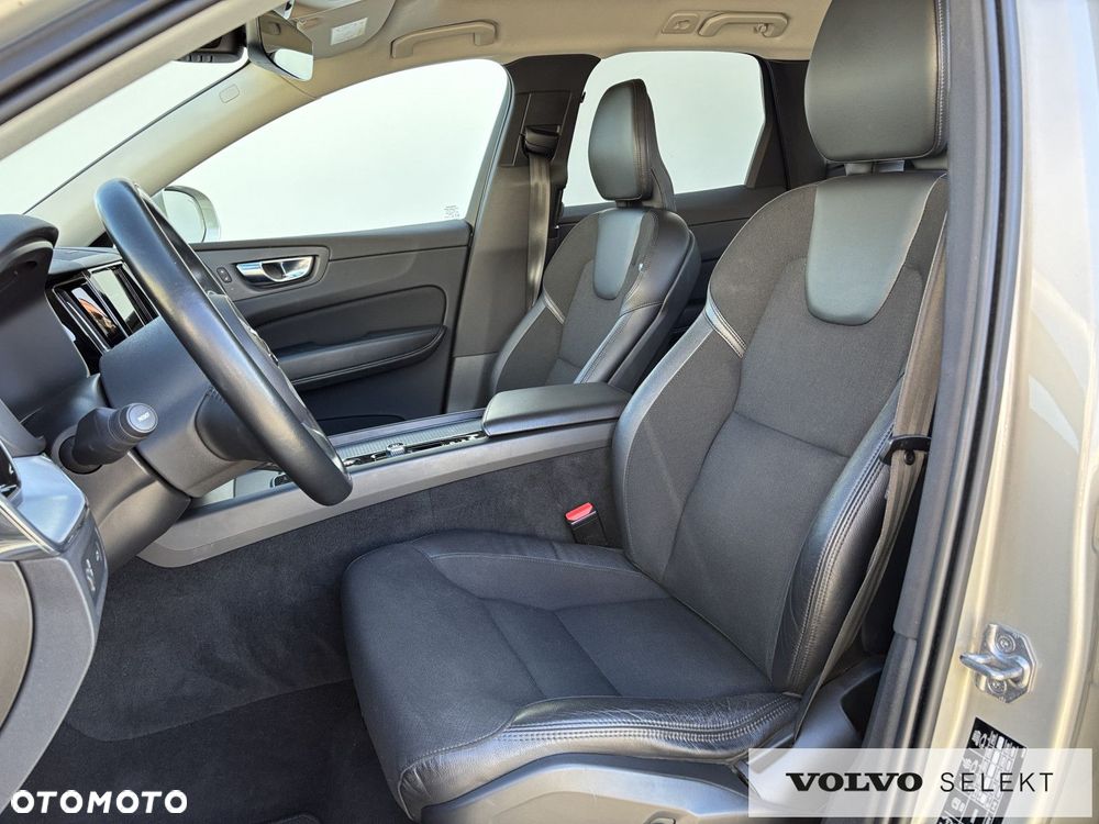 Volvo XC 60 - 8