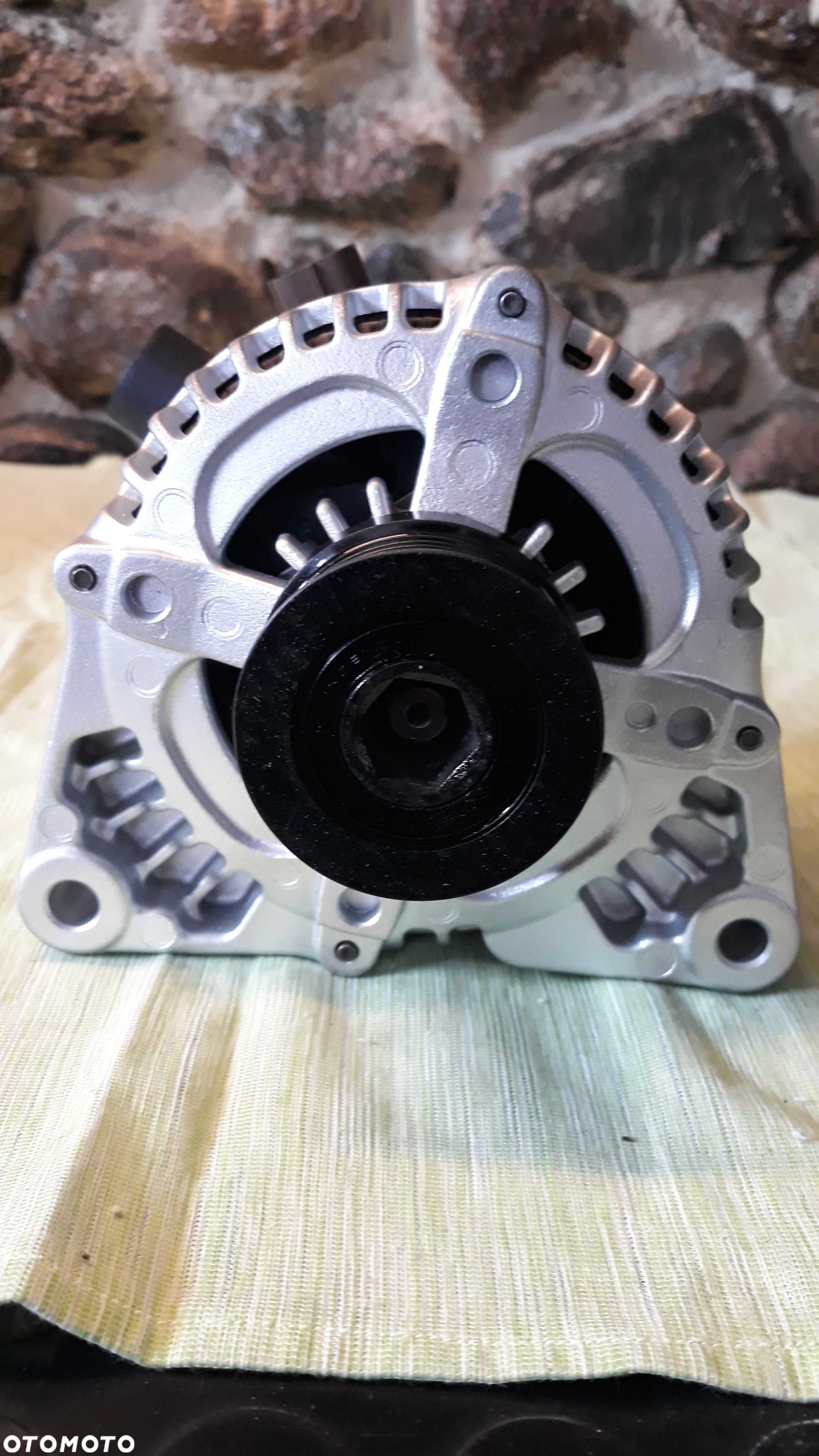 Alternator FORD C-max Focus Kuga Mazda 3, Volvo 1,6 i 2,0TDCI - 1