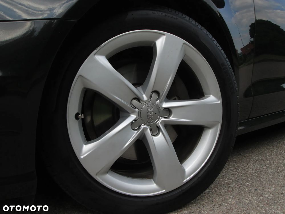 Audi A6 Avant 2.0 TDI ultra - 17