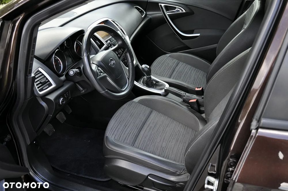 Opel Astra - 9
