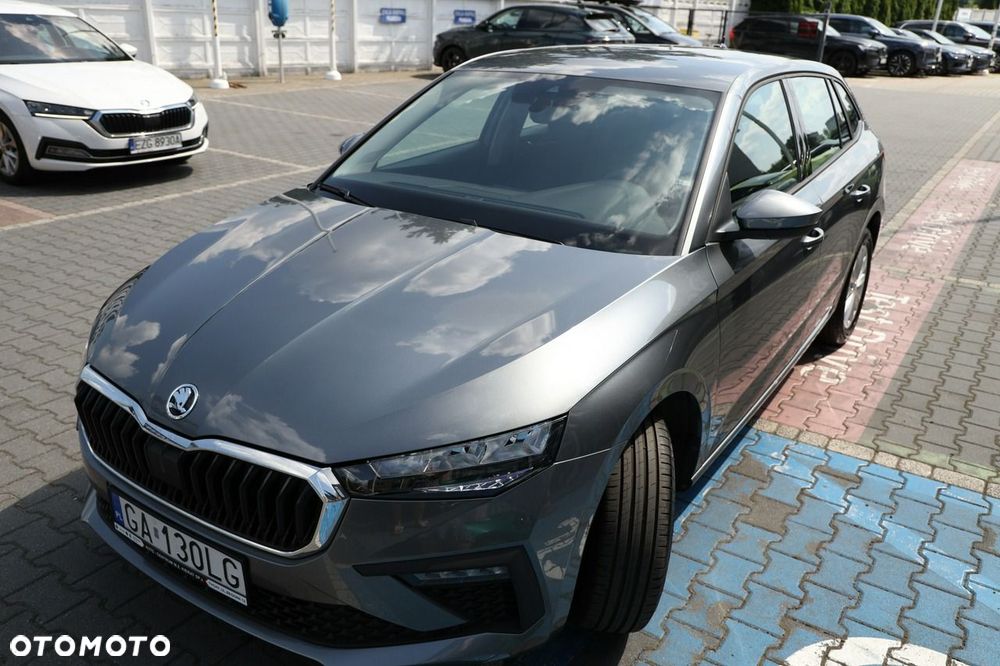 Skoda Scala 1.0 TSI Essence - 4