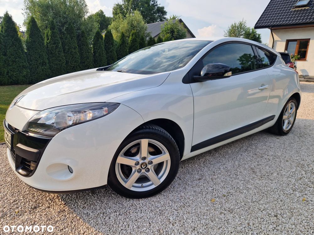 Renault Megane 1.6 16V Luxe Dynamique - 1