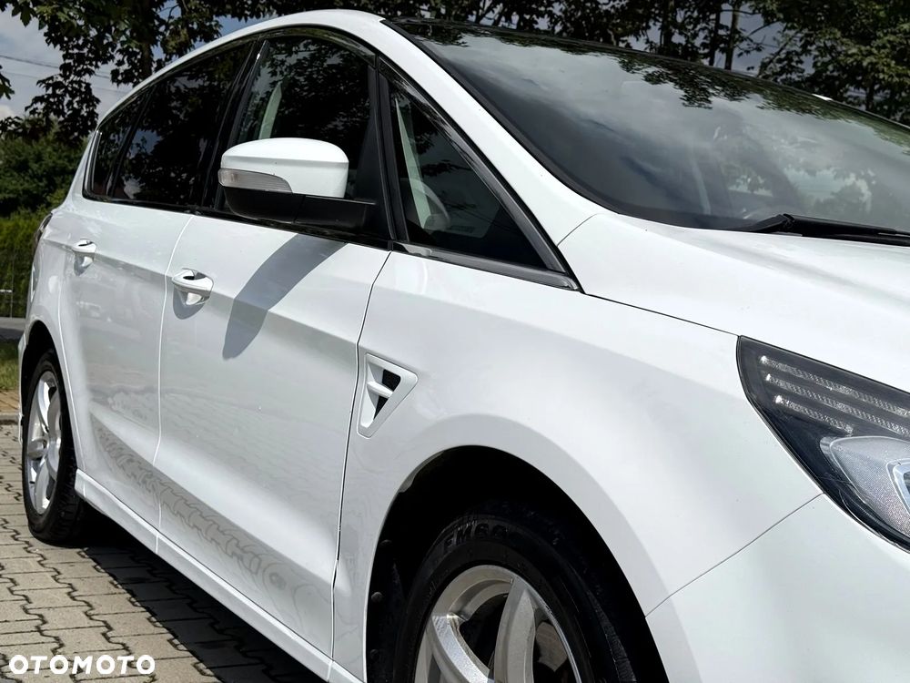 Ford S-Max 2.0 TDCi Titanium PowerShift - 19