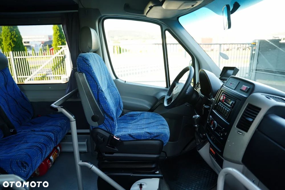 Mercedes-Benz / SPRINTER / ATLAS / KLIMATYZACJA / SPROWADZONY / - 27