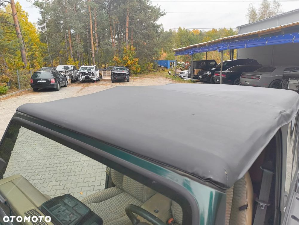 Jeep Wrangler 4.0 Sahara - 13