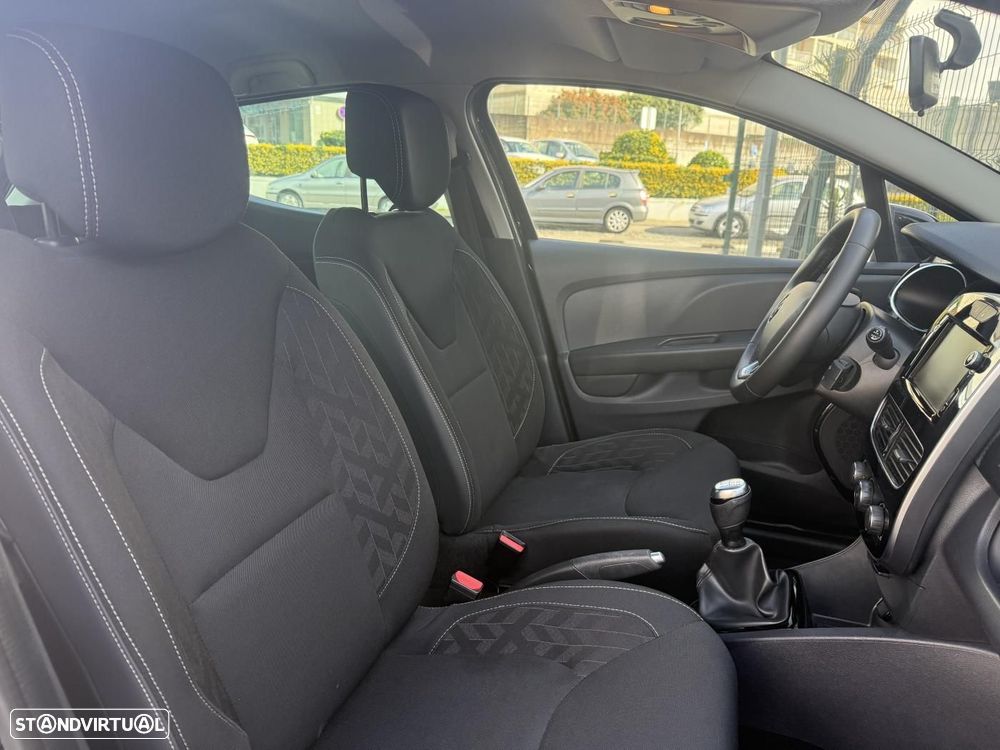 Renault Clio 0.9 TCe Limited Bi-Fuel - 31