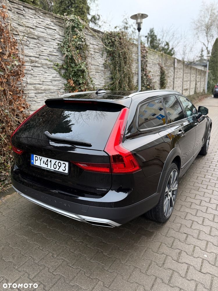 Volvo V90 D5 SCR AWD Momentum Pro - 7