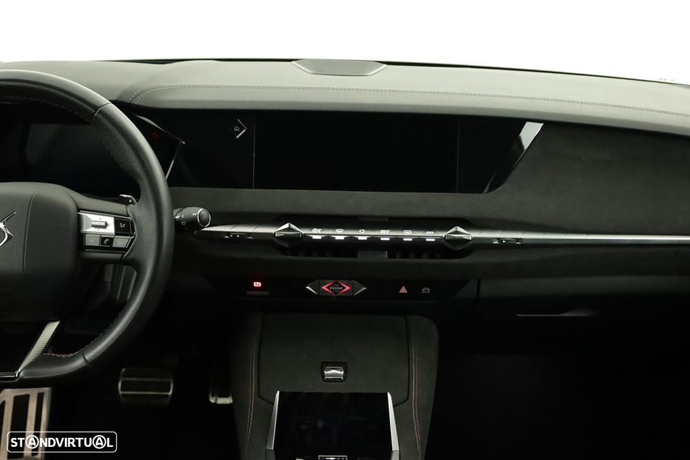 DS DS4 1.2 PureTech Performance Line EAT8 - 8