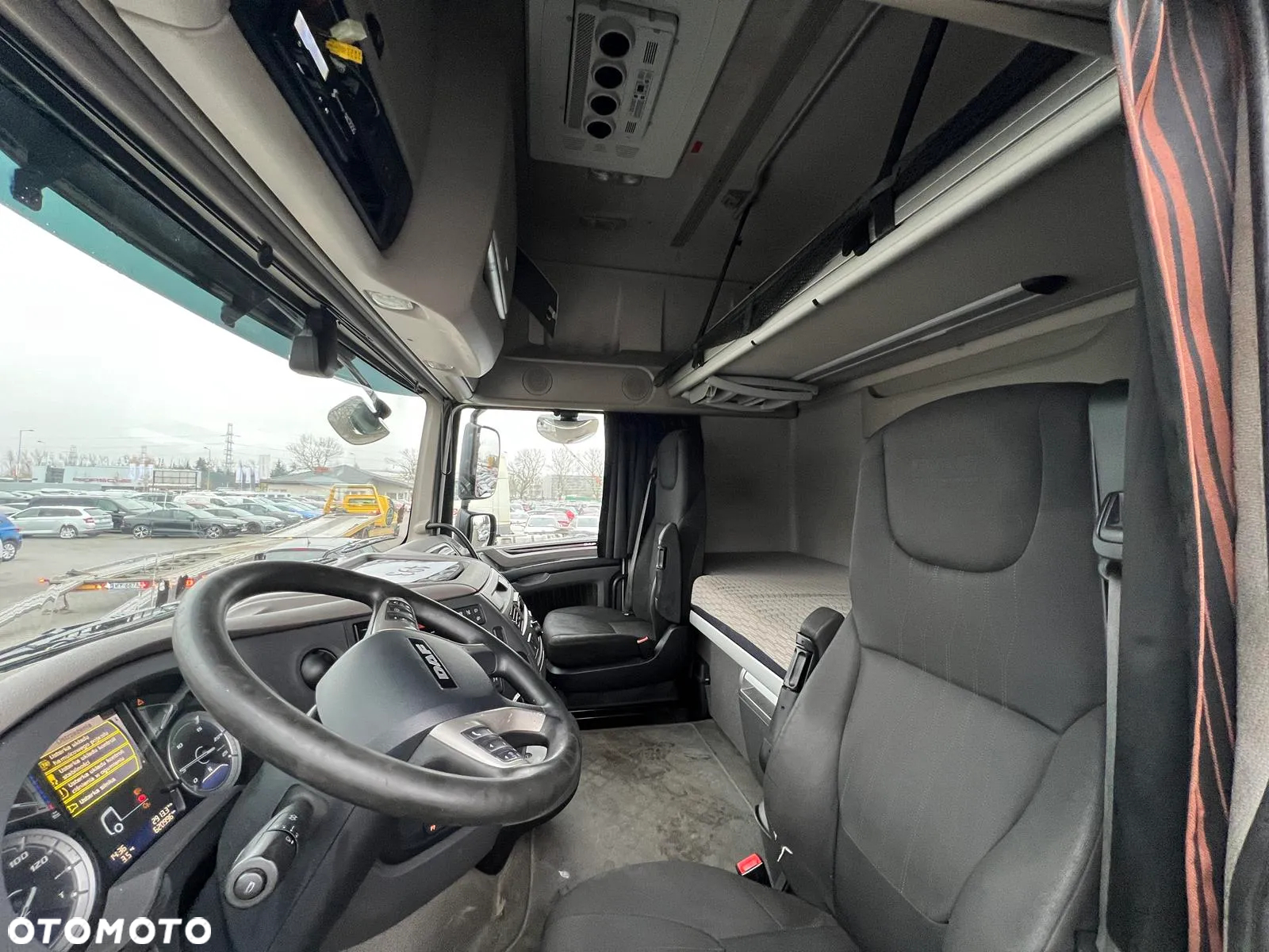 DAF XF 480 FT 4x2 Super Space Cab Low Deck - 11