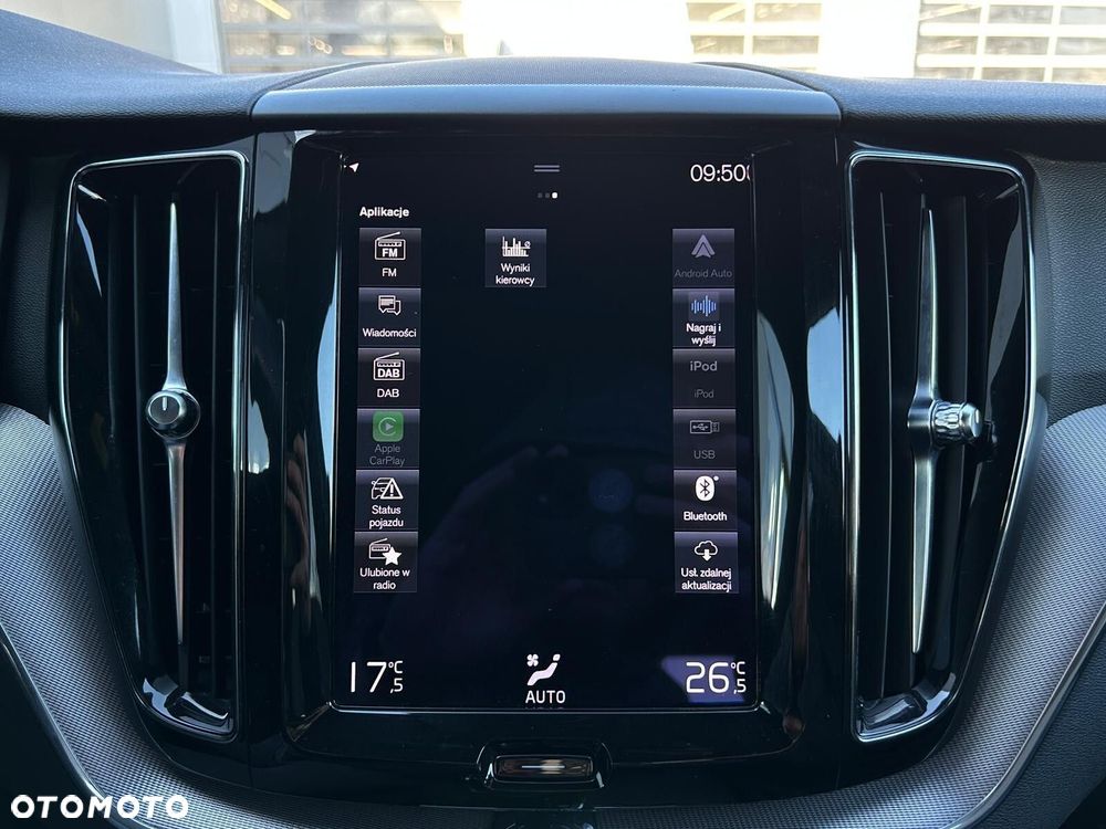 Volvo XC 60 D4 R-Design - 26