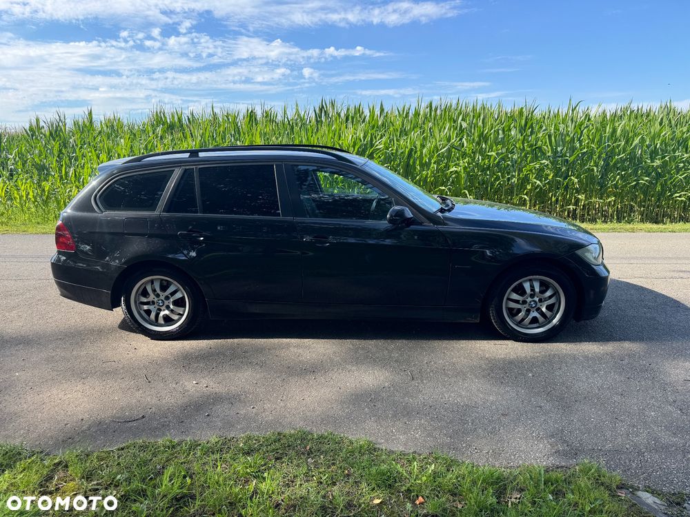 BMW Seria 3 320d - 6