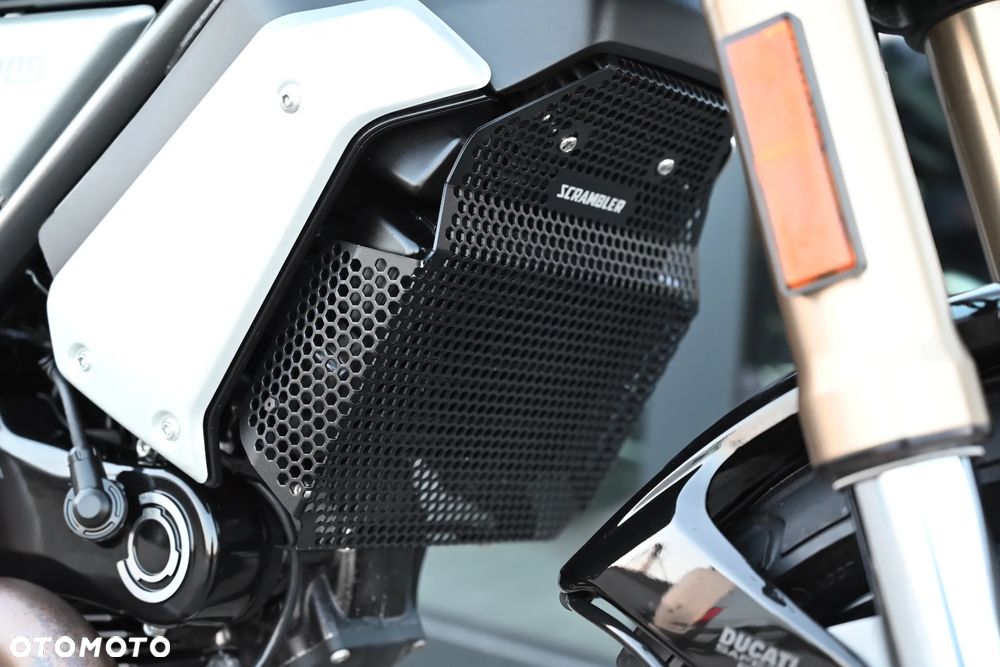 Ducati Scrambler - 19