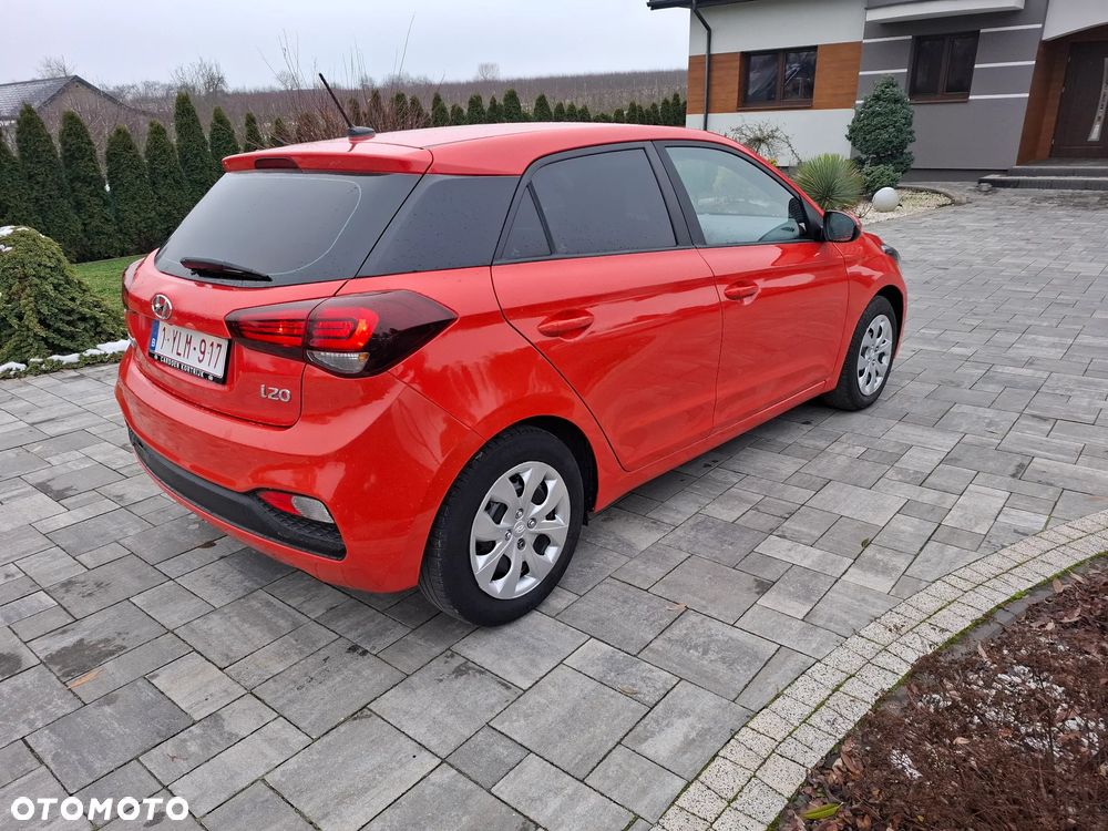 Hyundai i20 blue 1.2 Classic - 10