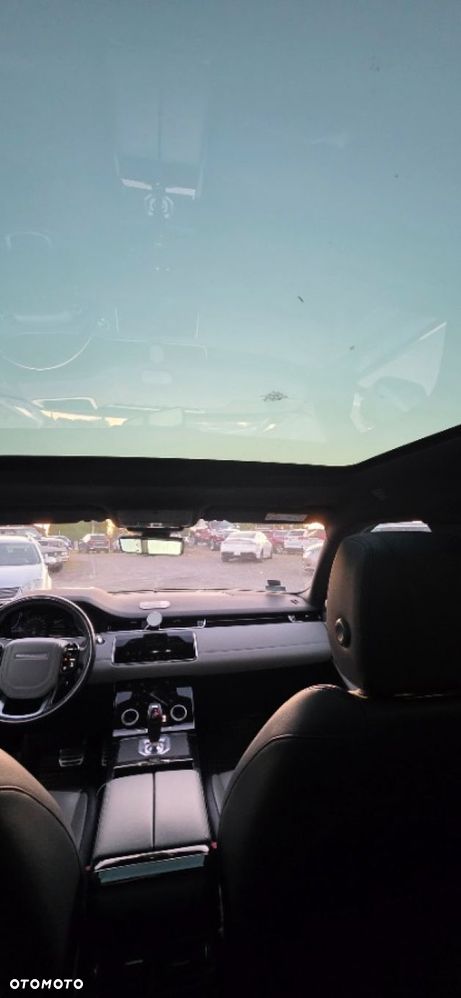 Land Rover Range Rover Evoque - 28