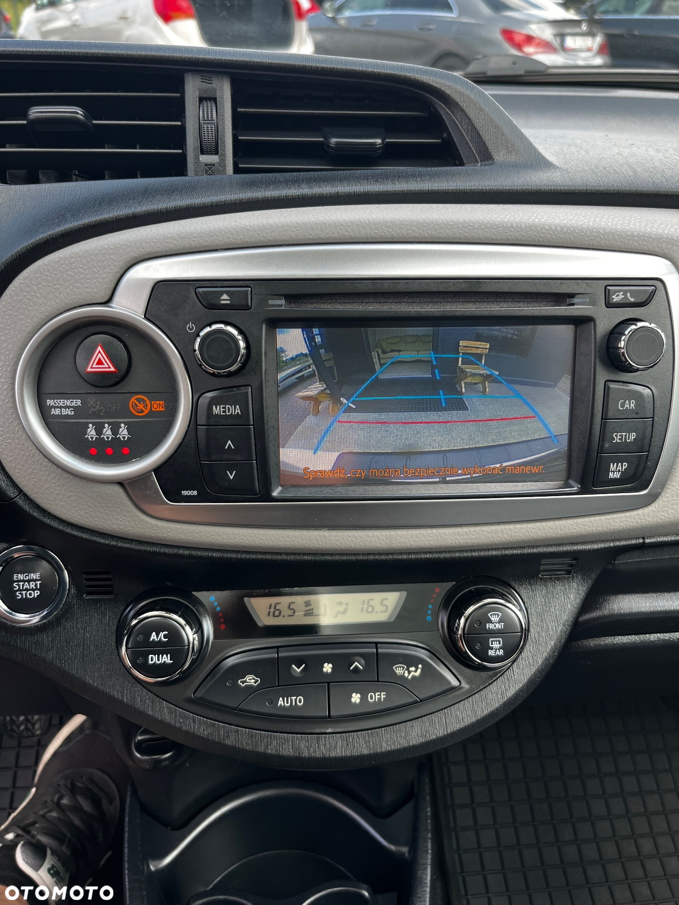 Toyota Yaris 1.4 D-4D Executive - 14