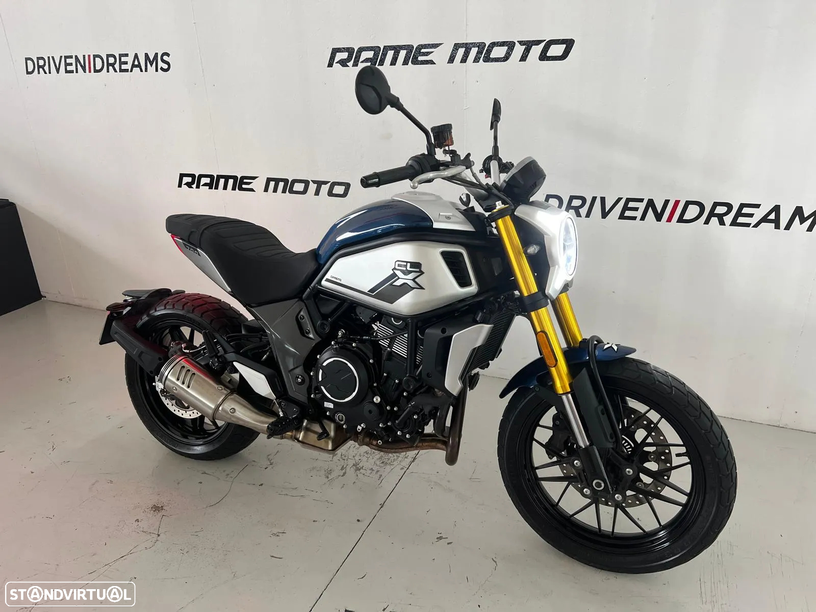 CF Moto 700CL-X Heritage - 3