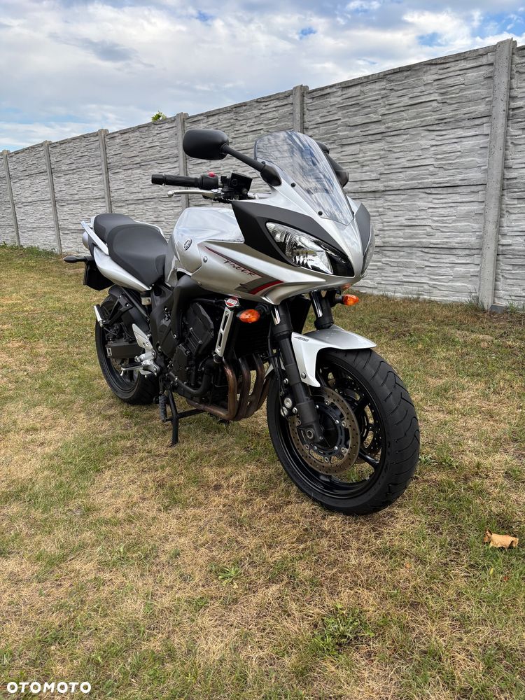 Yamaha FZ6 - 2