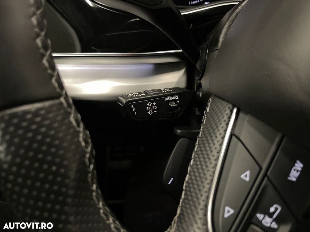 Audi Q7 3.0 50 TDI quattro Tiptronic S Line - 31