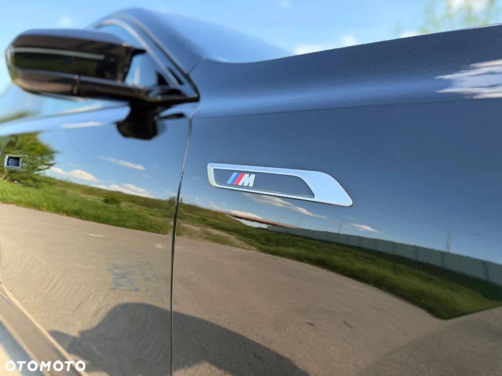 BMW Seria 7 M760e PHEV xDrive sport - 6