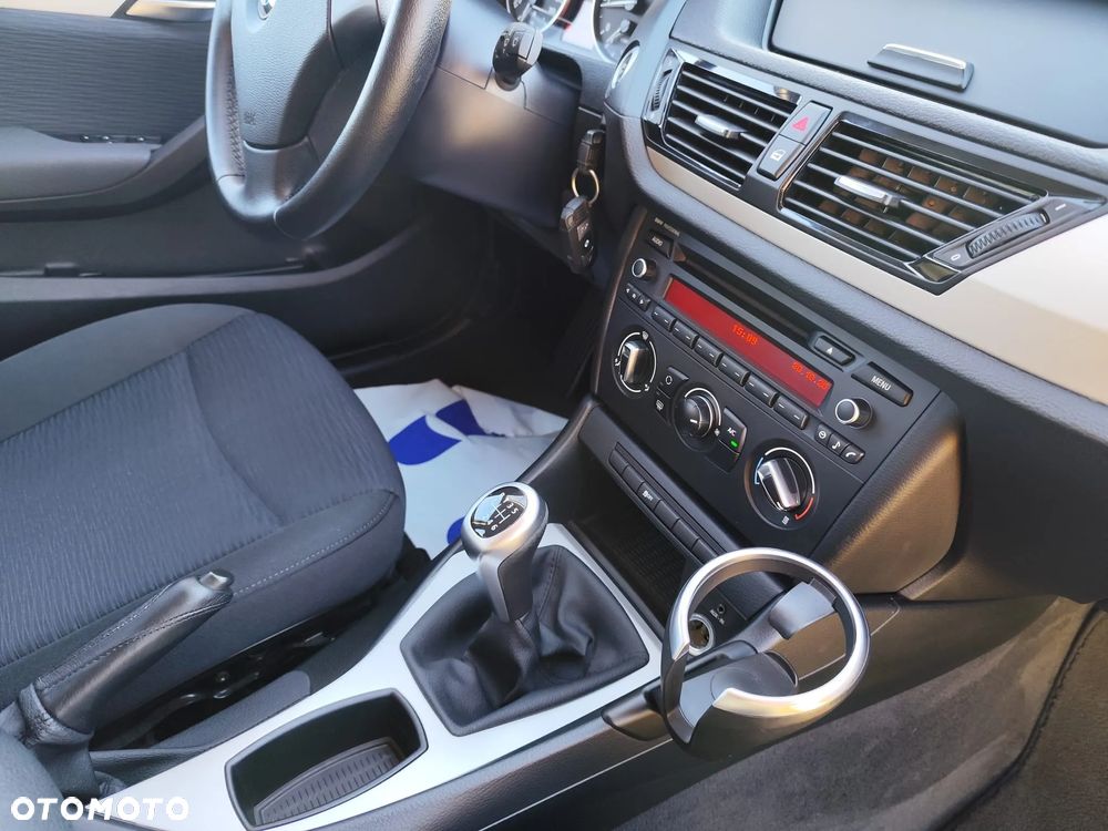 BMW X1 ver-sdrive18i - 7