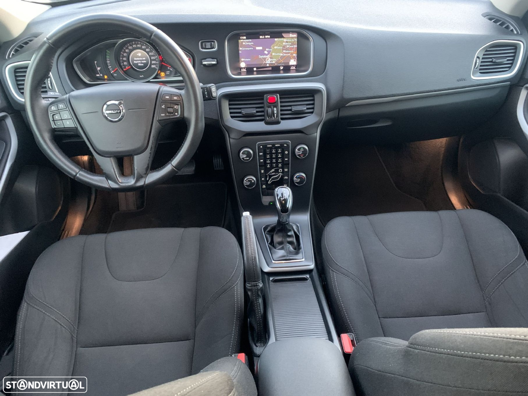 Volvo V40 1.5 T3 Sport Edition Geartronic - 22