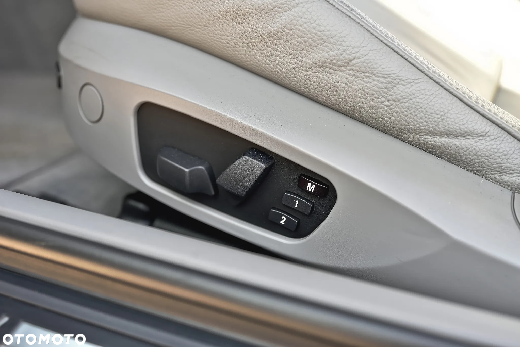 BMW Seria 3 335i Coupe M Sport Edition - 15