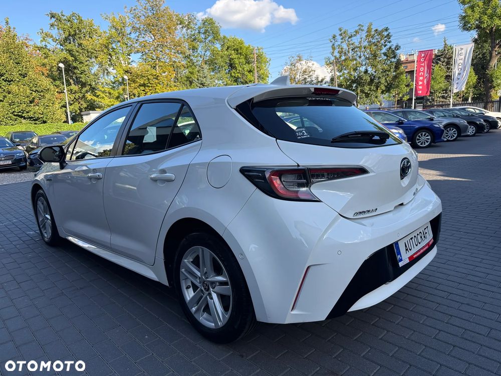 Toyota Corolla 1.8 Hybrid Comfort - 24