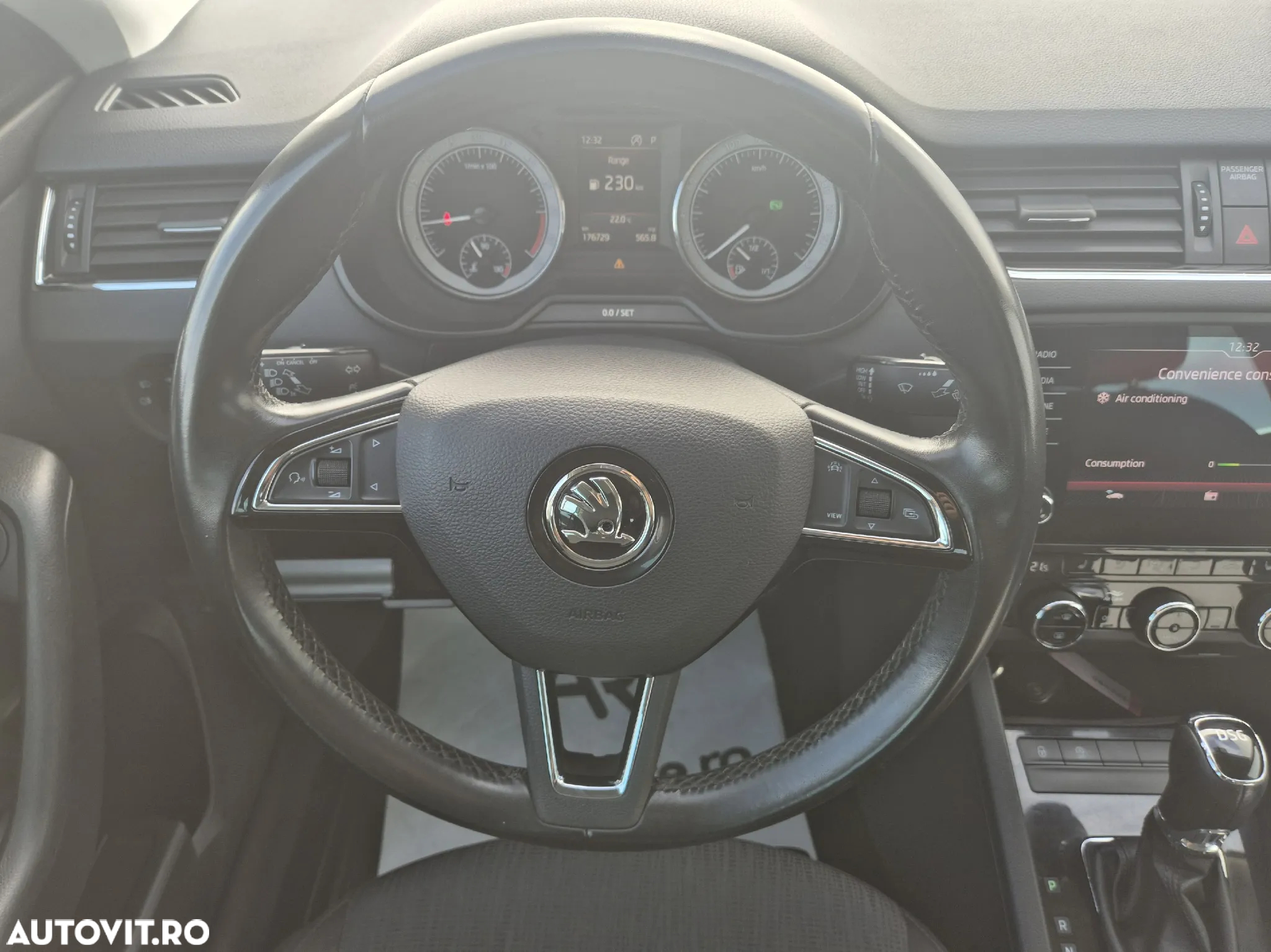 Skoda Octavia 2.0 TDI DSG Style - 14