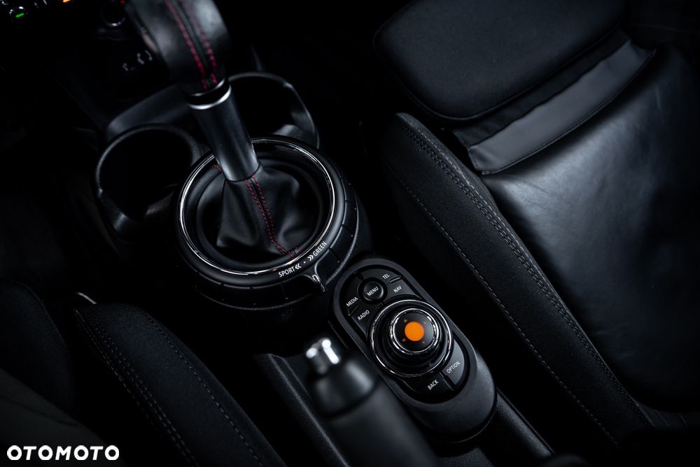 MINI Cooper S Sport-Aut - 30