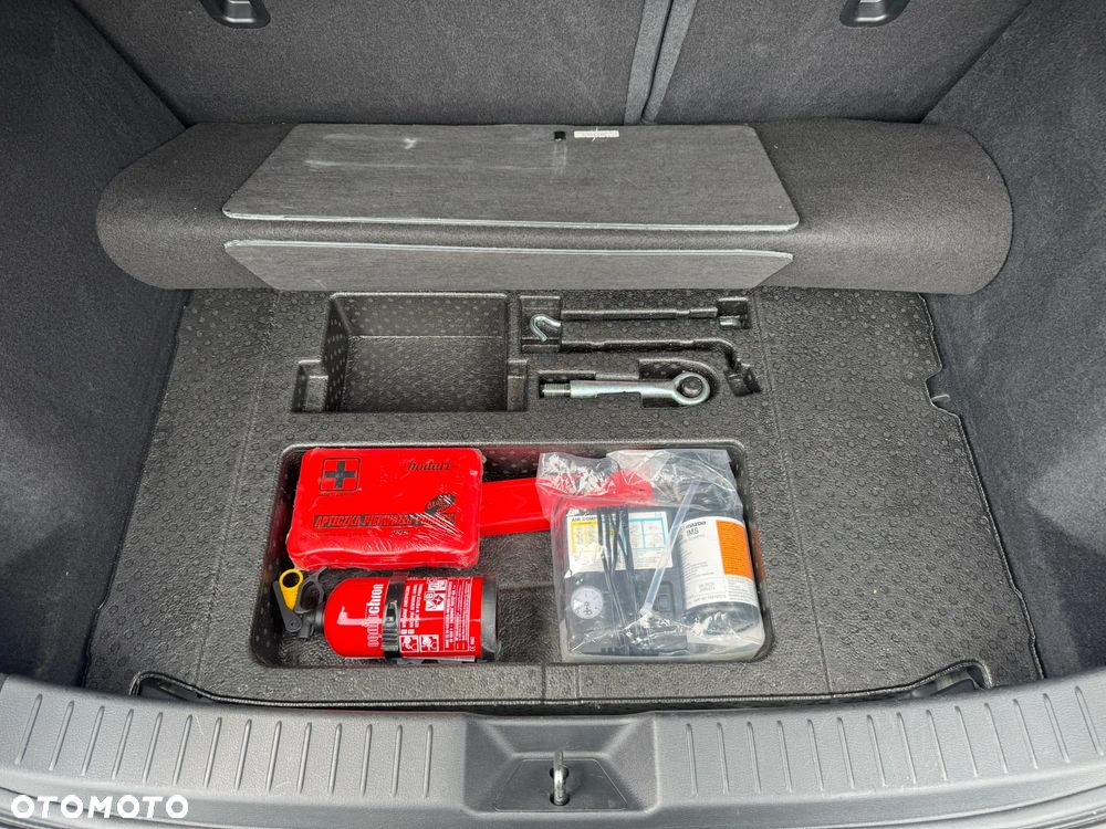 Mazda CX-30 2.0 mHEV Hikari AWD - 19
