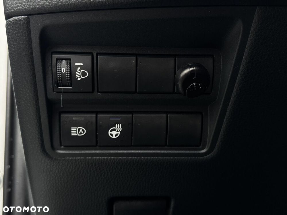 Toyota Yaris Hybrid 1.5 Style - 32
