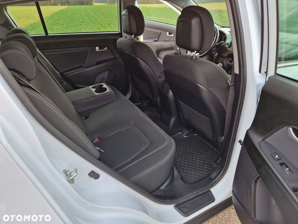 Kia Sportage 1.7 CRDI Business Line M 2WD - 9