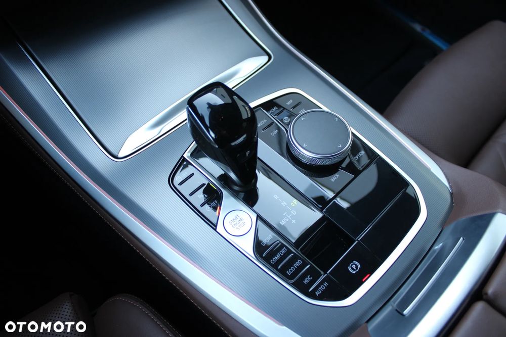 BMW X5 xDrive25d sport - 22