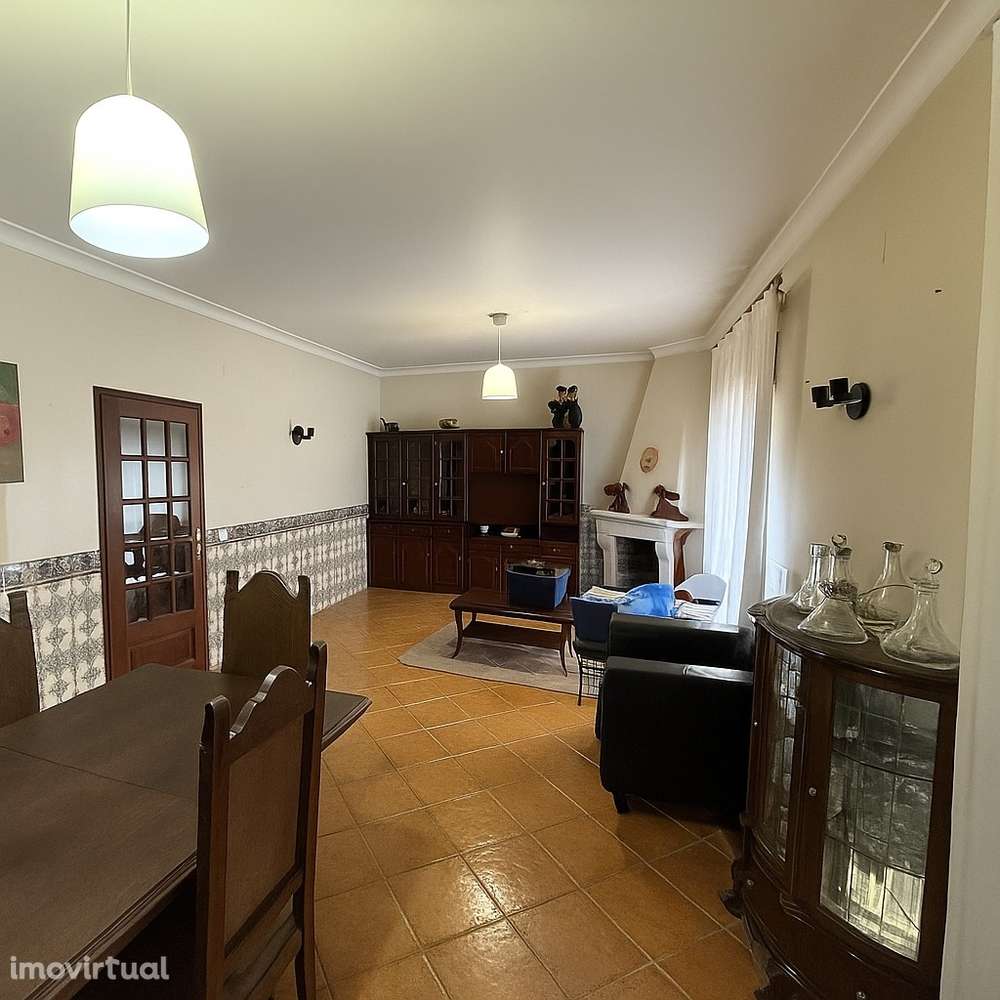 Moradia T3+2 Venda em Nossa Senhora de Fátima,Entroncamento - Grande imagem: 2/17
