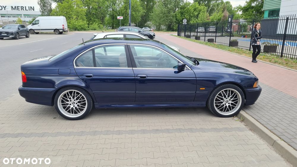 BMW Seria 5 - 1