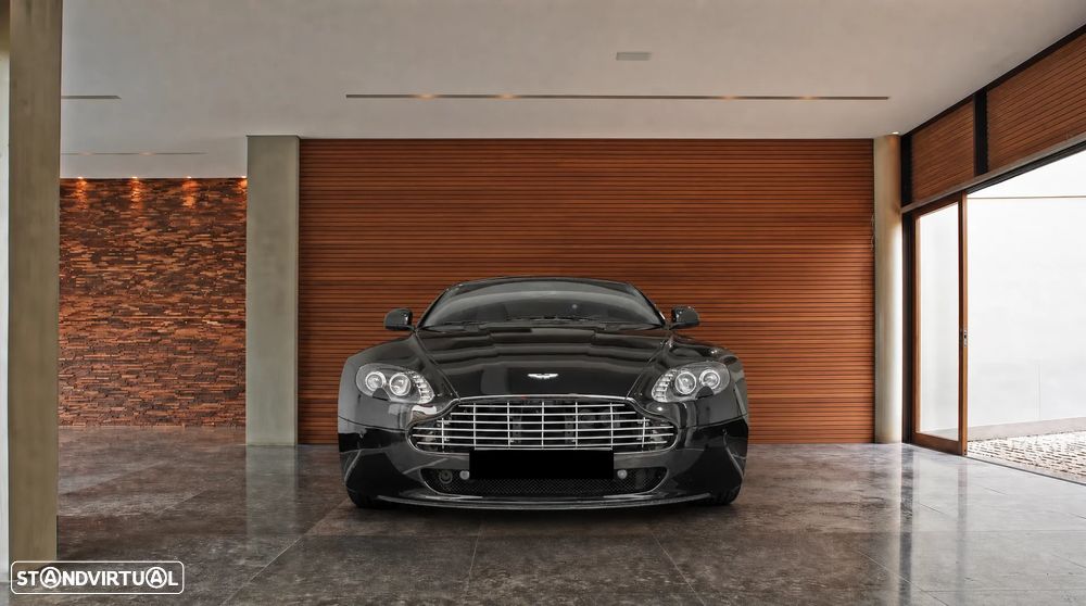 Aston Martin Vantage Coupe V8 N420 Sportshift - 1