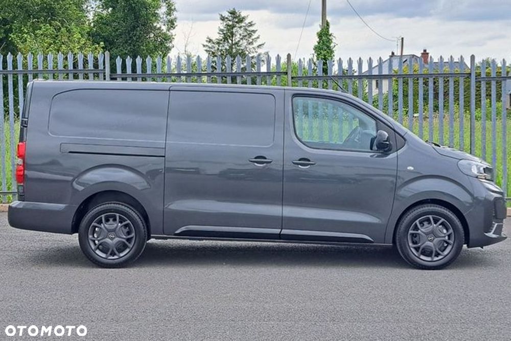 Opel Vivaro XL EAT8 2.2 180KM - 6