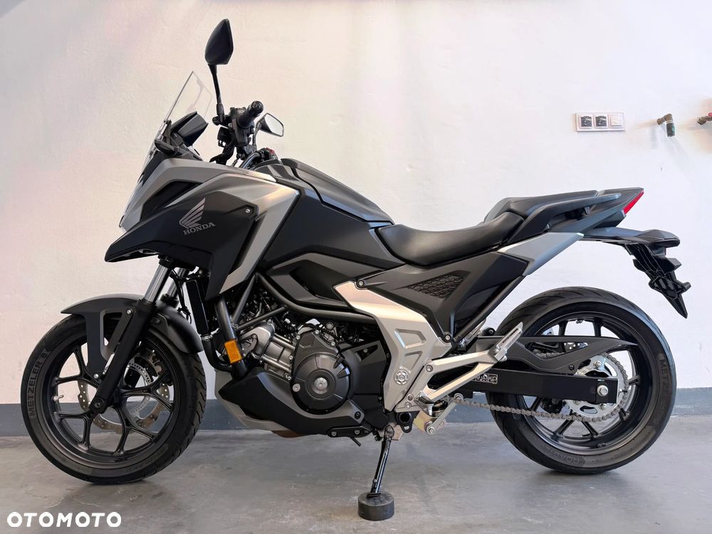 Honda NC - 6