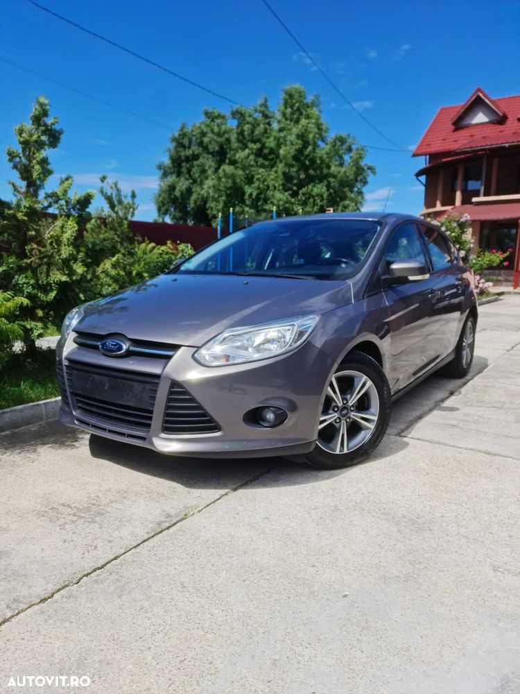 FORD Focus 2014 — imagine 8