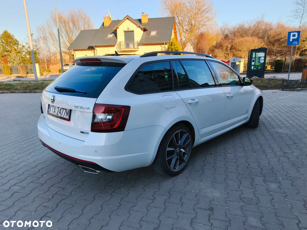 Skoda Octavia 2.0 TDI 4x4 DSG RS - 4