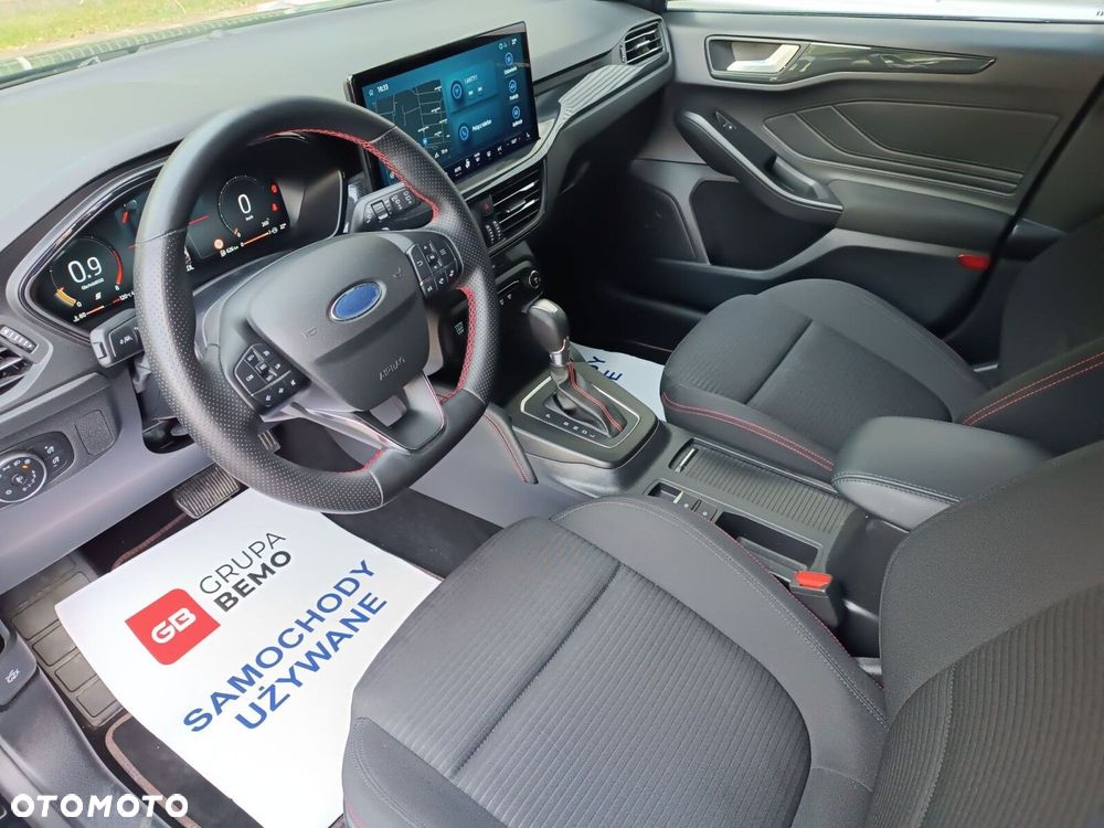 Ford Focus 1.0 EcoBoost mHEV ST-Line X - 11