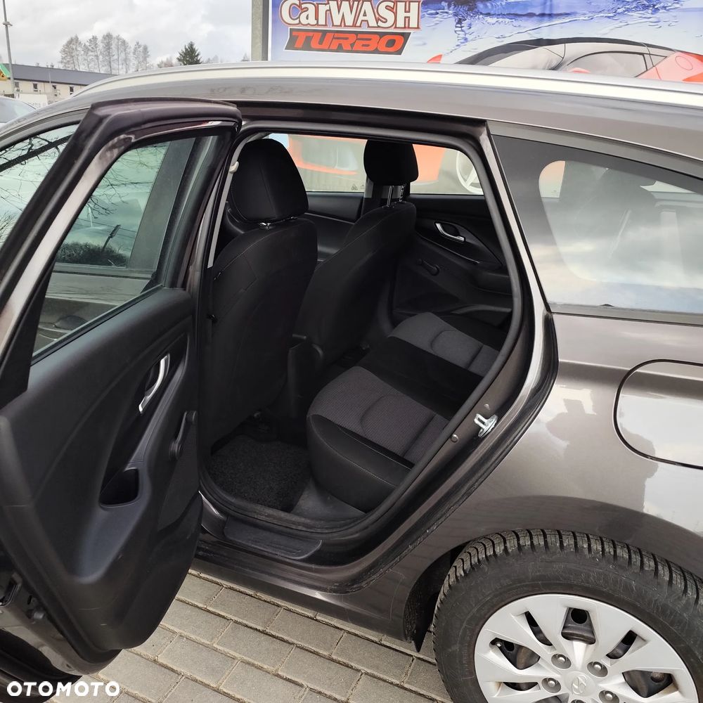 Hyundai i30 1.4 Classic - 19